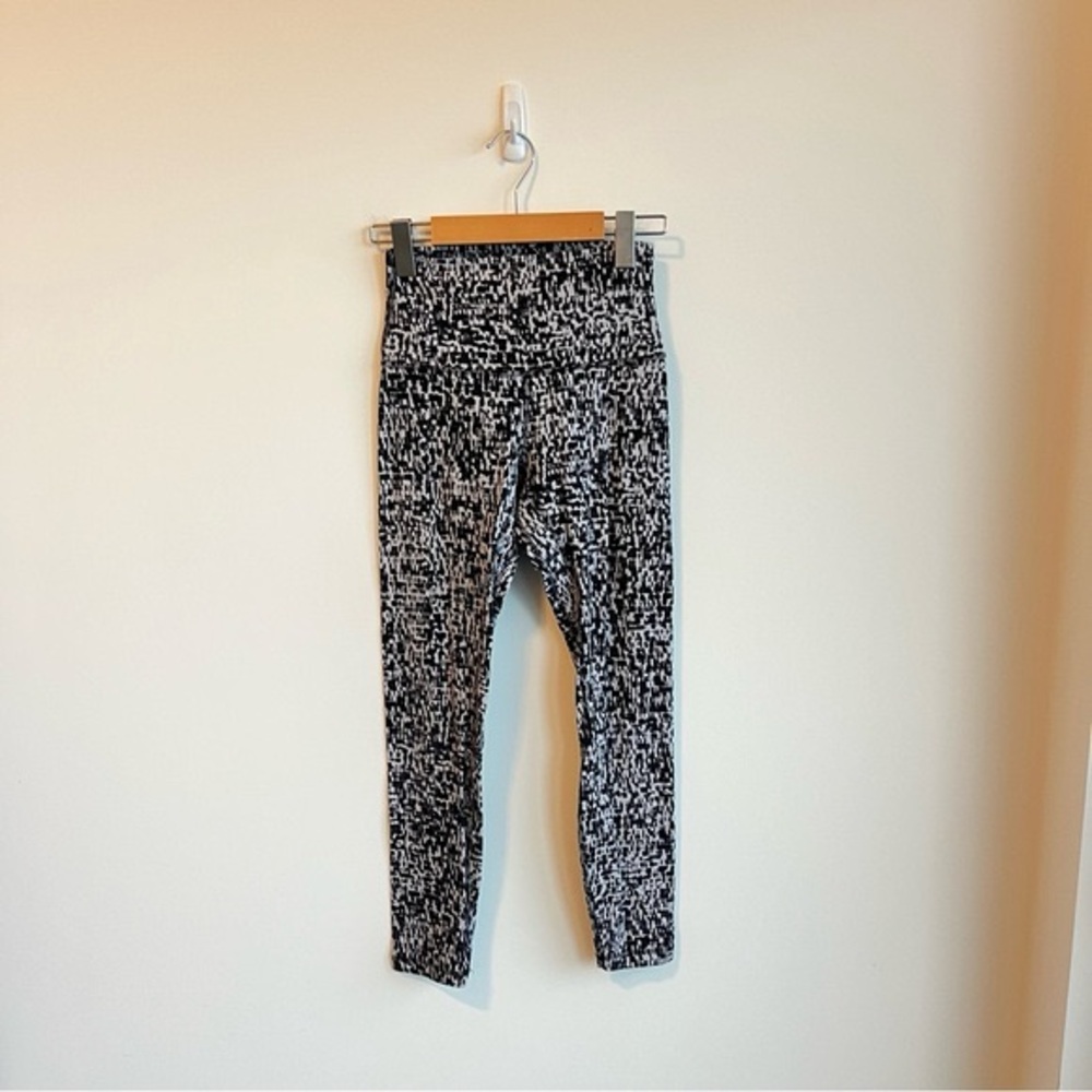 Lululemon Align Pant II 25"Urban Block Ice Grey Black Size 4 - Picture 2 of 12